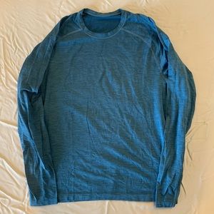 Lululemon Vent Tech men’s Long Sleeve medium